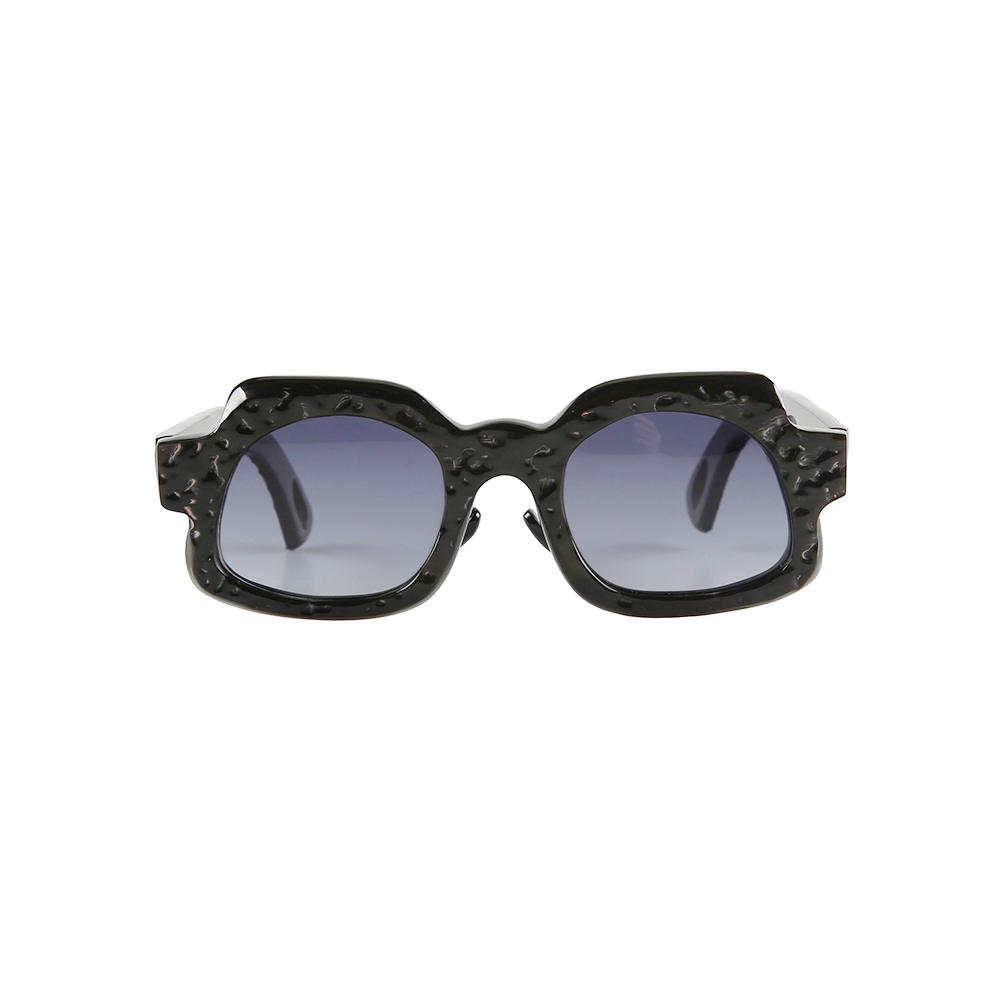 Luxury Customized Handmade Buffalo Horn Sunglasses with Bumps and Hollows