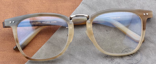 ​Are Buffalo Horn Glasses Among The Top Handmade Products for Eyewear?